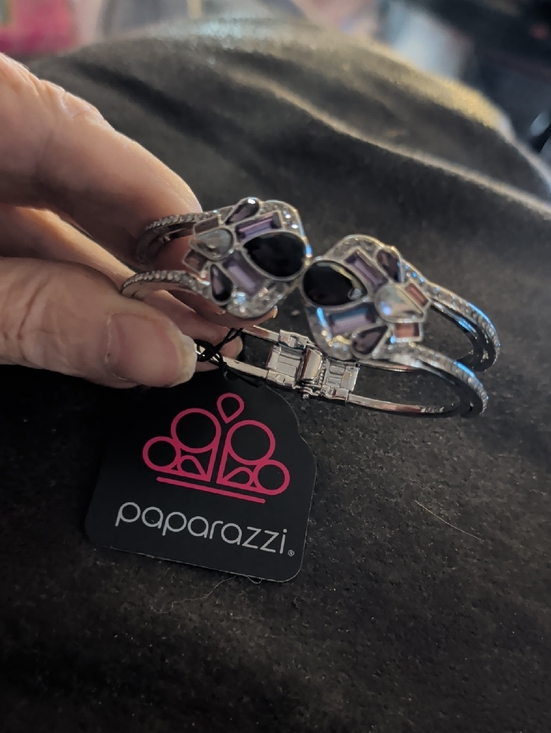 paparazzi Accessories - Paparazzi Silver Bracelet with Purple Teardrop and Iridescent Accents